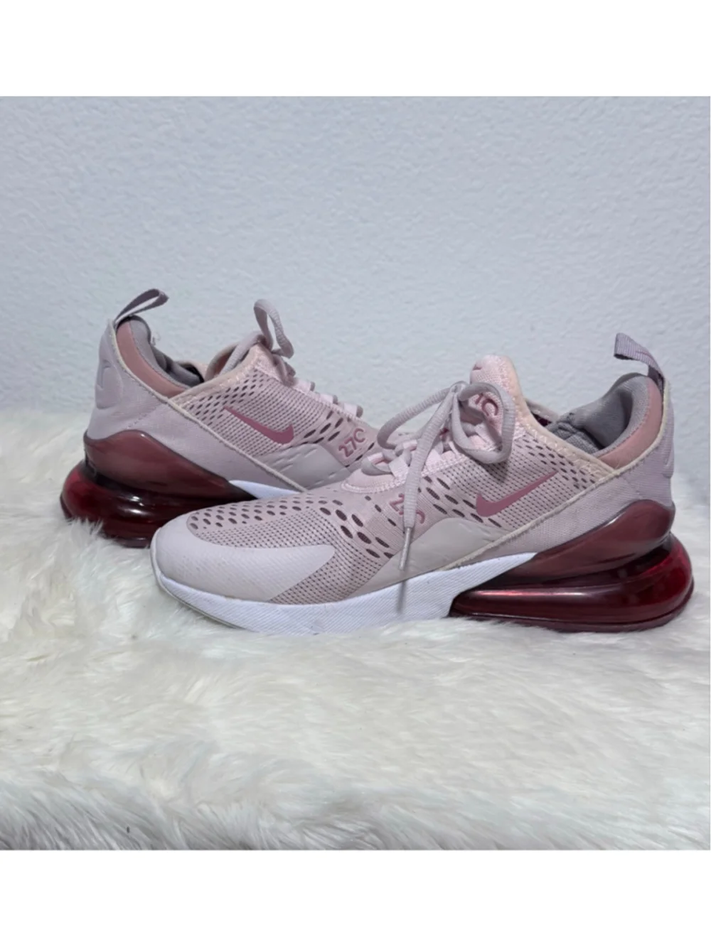 Women's Nike Air Max 270 Sneakers Pink and Burgundy 8.5